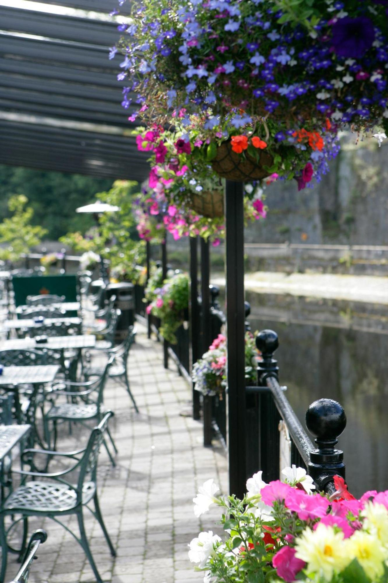 Kilkenny River Court Hotel Exterior photo
